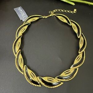 Vintage 80s TRIFARI Black Enamel Gold-plated Chunky Chain Link 18” Necklace 85g.